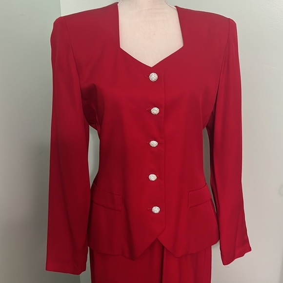 Vintage 2 piece blazer and maxi skirt. Rhinestone buttons. scarf is not sttachef - Picture 3 of 9